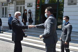 Marković posjetio gradsku upravu Podgorice: Glavni grad prati...