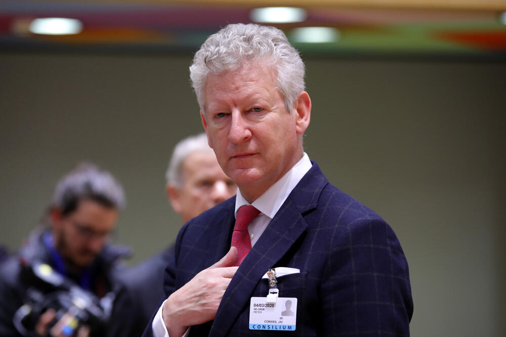 Ministar unutrašnjih poslova Peter de Krem, Foto: AP