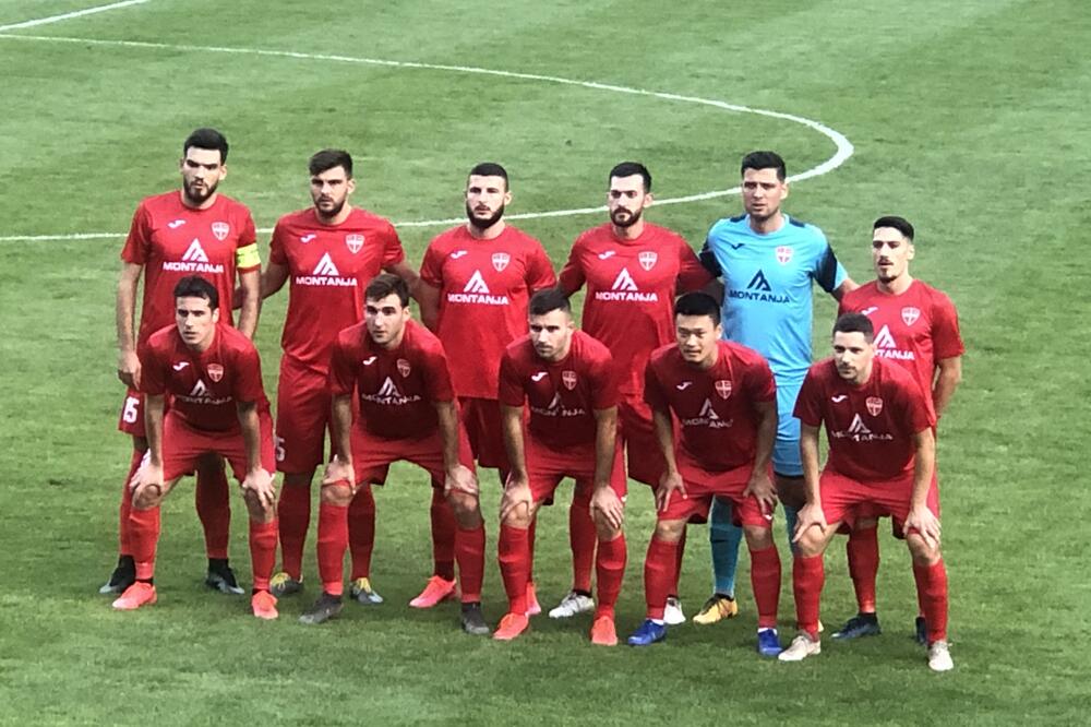 Fudbaleri Iskre pred meč u Andori, Foto: Danilo Mitrović