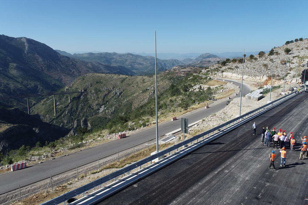 Detalj sa gradnje auto-puta, Foto: Vlada Crne Gore