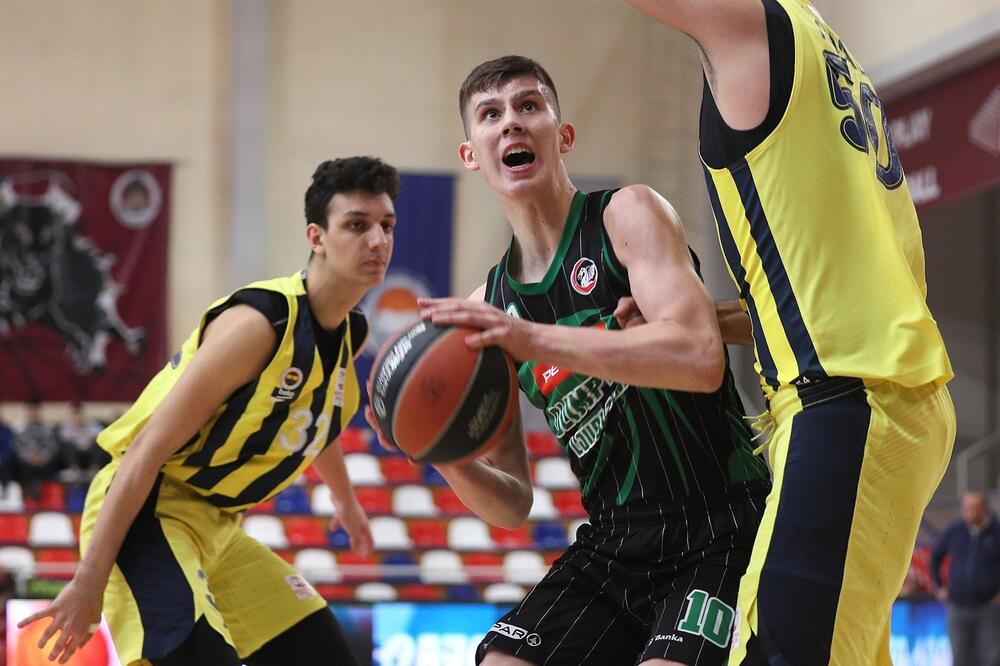 Alen Malovčić na utakmici juniorske Evrolige Cedevita Olimpija - Fenerbahče, Foto: Euroleague