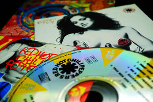 Preminuo Džek Šerman, gitarista sa prvog albuma RHCP