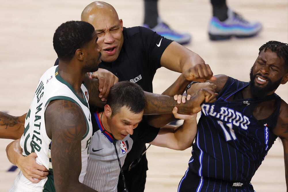 Sukob Enisa i Vilijamsa, Foto: AP