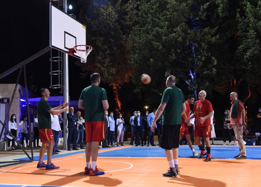 <p>Košarkaški teren nosi ime istaknutog sportiste Gorana Polija Bojanića</p>