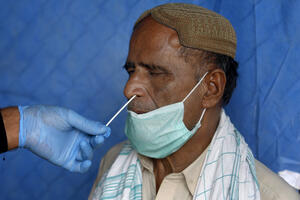 Pakistan prijavio najmanji broj umrlih od koronavirusa od marta