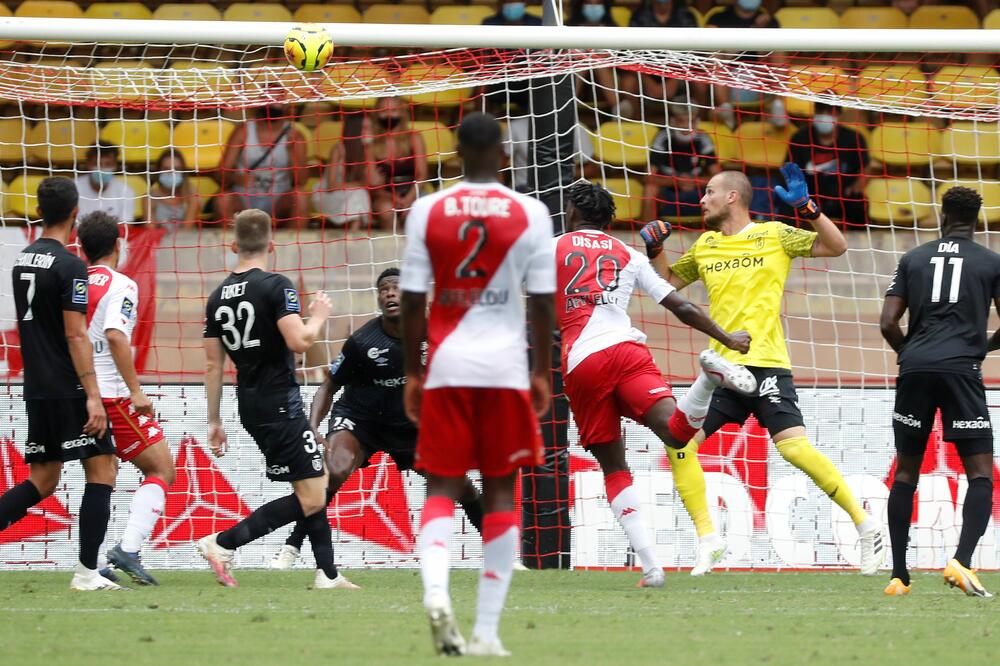 Disasi daje prvi gol za Monako, Foto: REUTERS