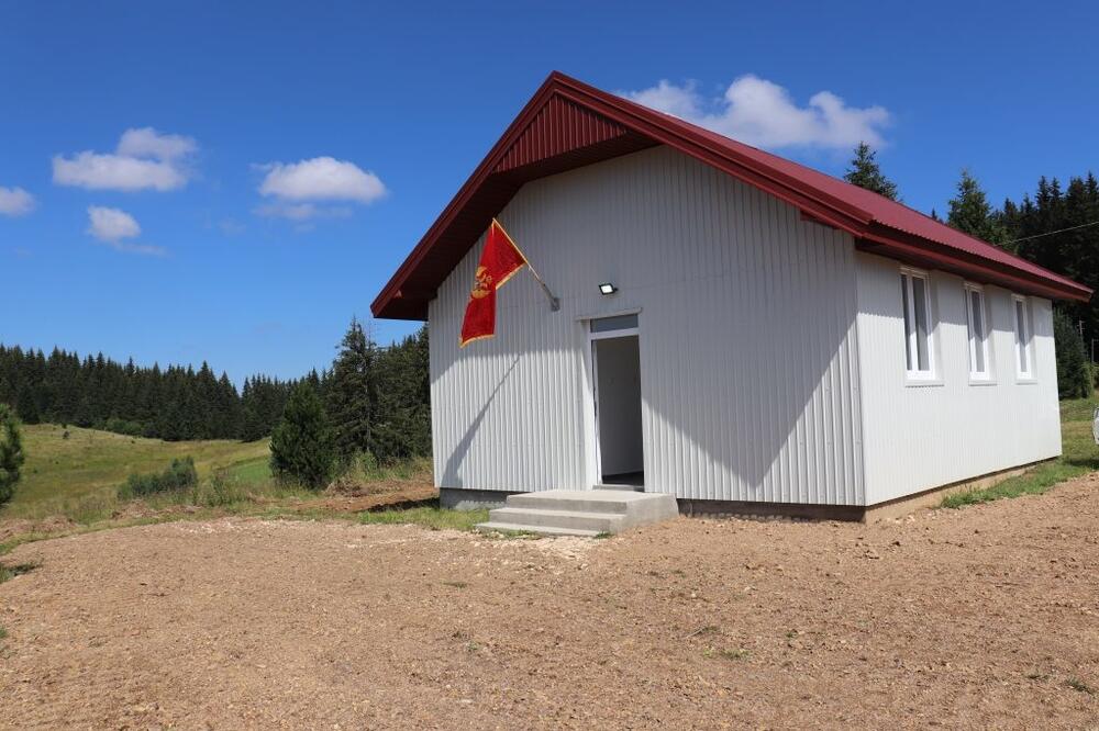 Škola u Pandurici, Foto: Goran Malidžan