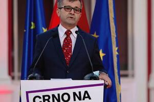 Marković: Vlast neodgovorno prodaje maglu narodu, poljoprivreda se...