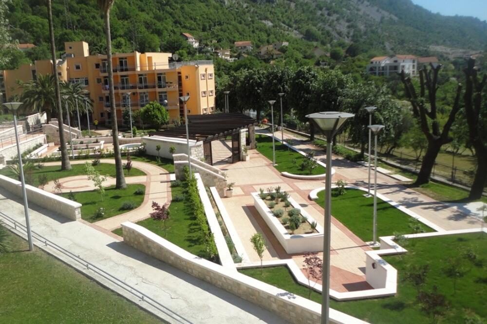 Mještani se žale, uprava ne vidi problem: Dom starih u Risnu -, Foto: Dom Starih Grabovac