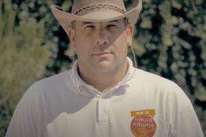 Pogledajte: Krapović u ulozi šerifa, poteže najmoćnije oružje