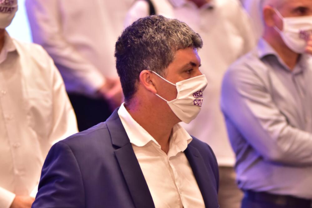 Foto: Crno na Bijelo