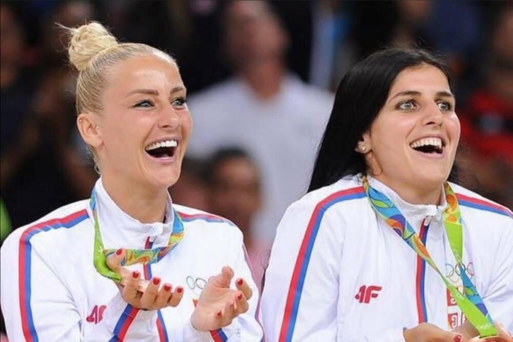 Sestre Dabović, Foto: Demokrate