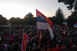 Protesti u više gradova, Nikšićani pozvani da se ne okupljaju za...