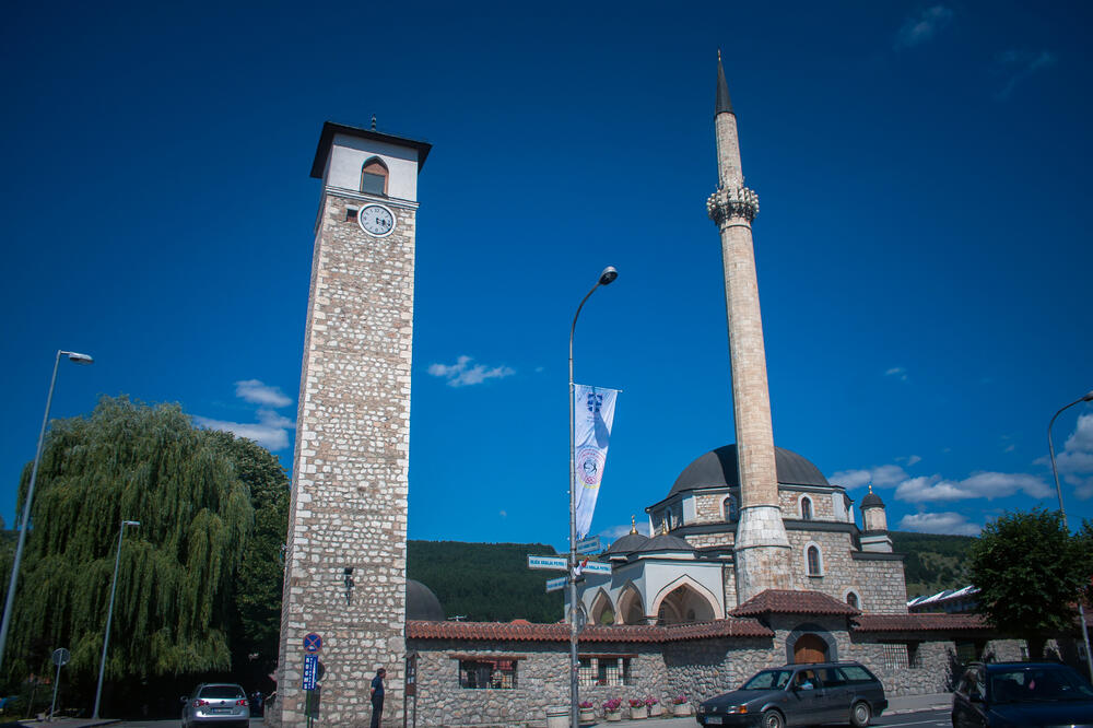 Husein Pašina džamija u Plevljima, Foto: Shutterstock