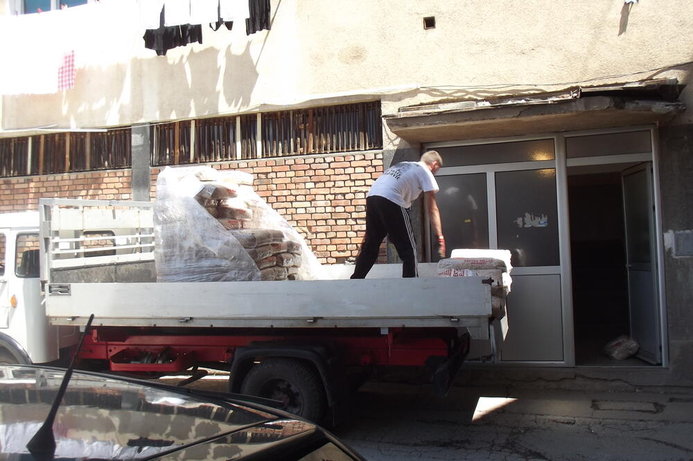 Sa jedne od ranijih isporuka peleta, Foto: Goran Malidžan