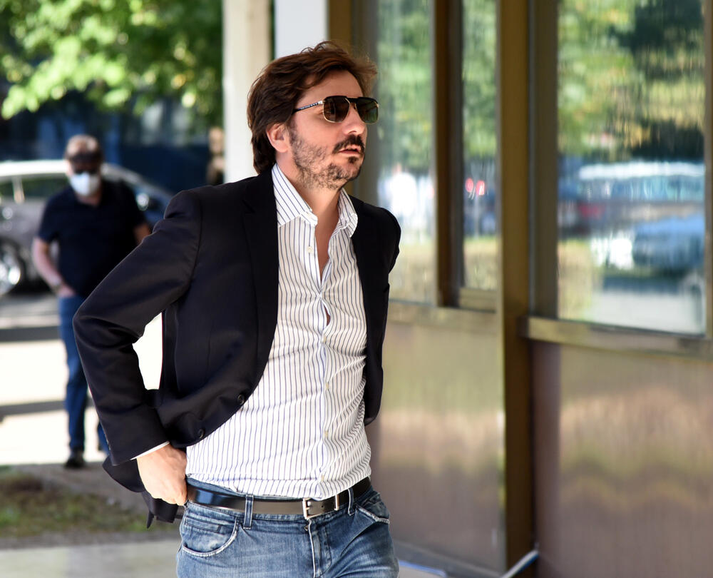 <p>Jedina tačka dnevnog reda večerašnje sjednice Glavnog odbora DPS-a bila je aktuelna politička situacija</p>