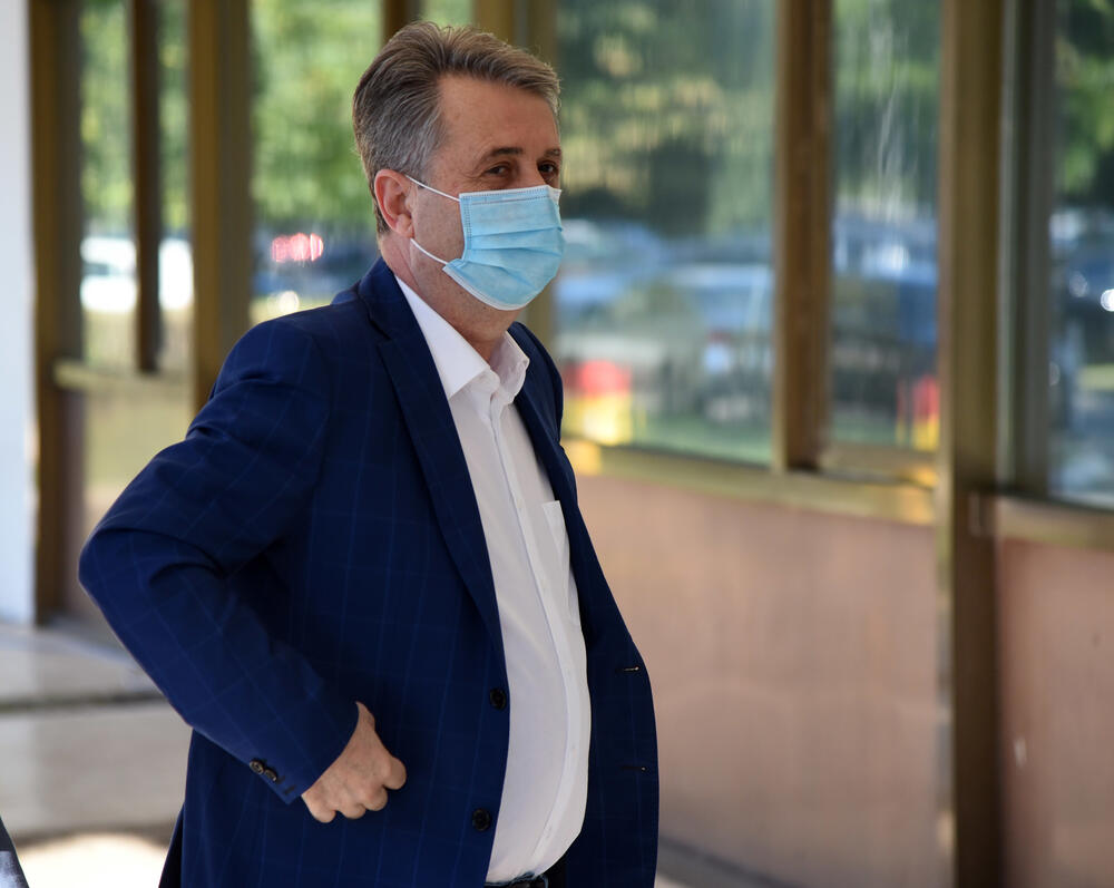 <p>Jedina tačka dnevnog reda večerašnje sjednice Glavnog odbora DPS-a bila je aktuelna politička situacija</p>