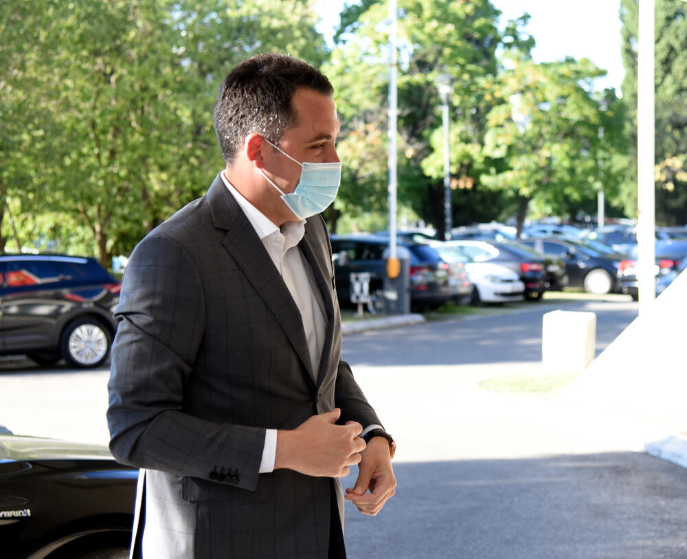 milo đukanović pad