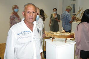 Omaž palmi kao identitetu primoraca