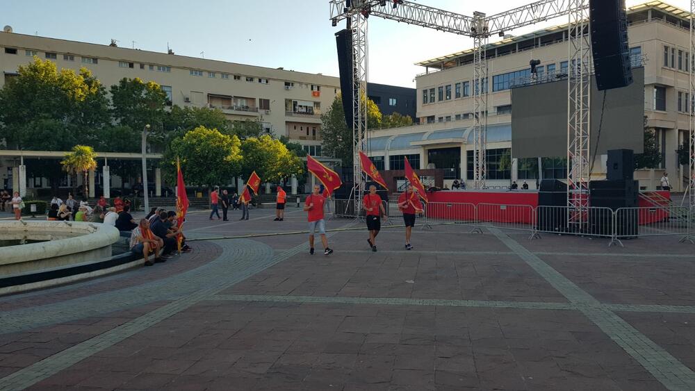 <p>Peđa Vušurović je istakao da je jedina partija koji ih je okupila - Crna Gora</p>