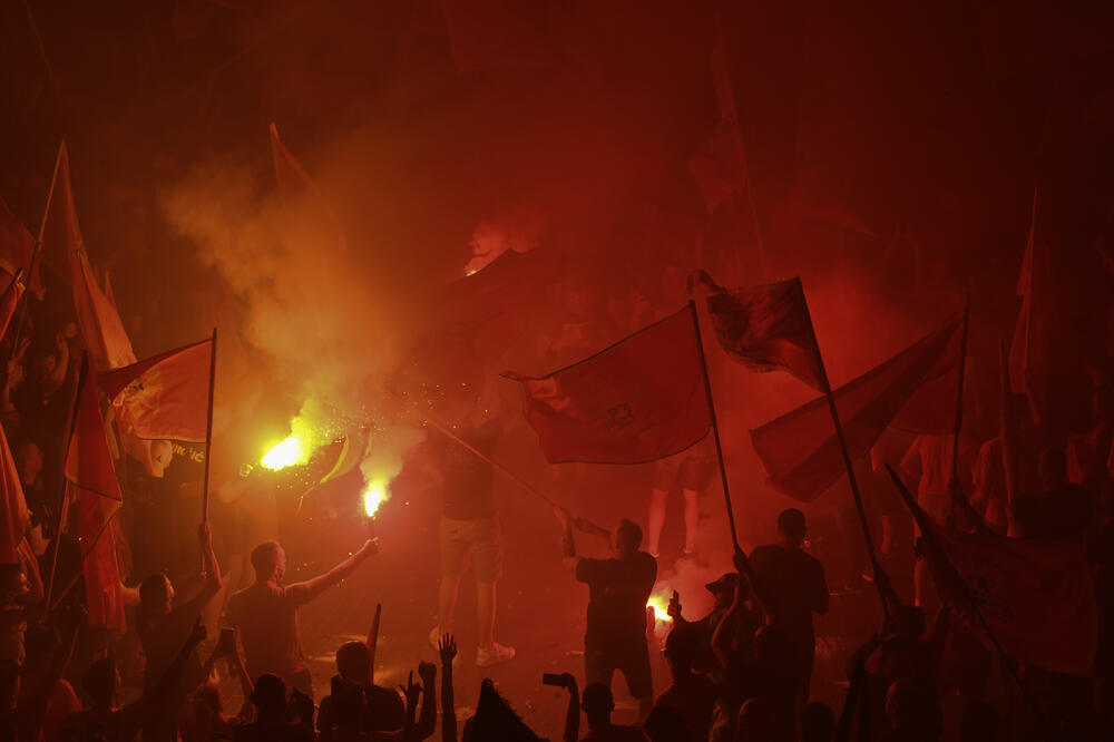 Sa sinoćnjeg skupa u Podgorici, Foto: Savo Prelević