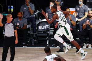 Baksi bez Janisa ostali u životu protiv Majamija