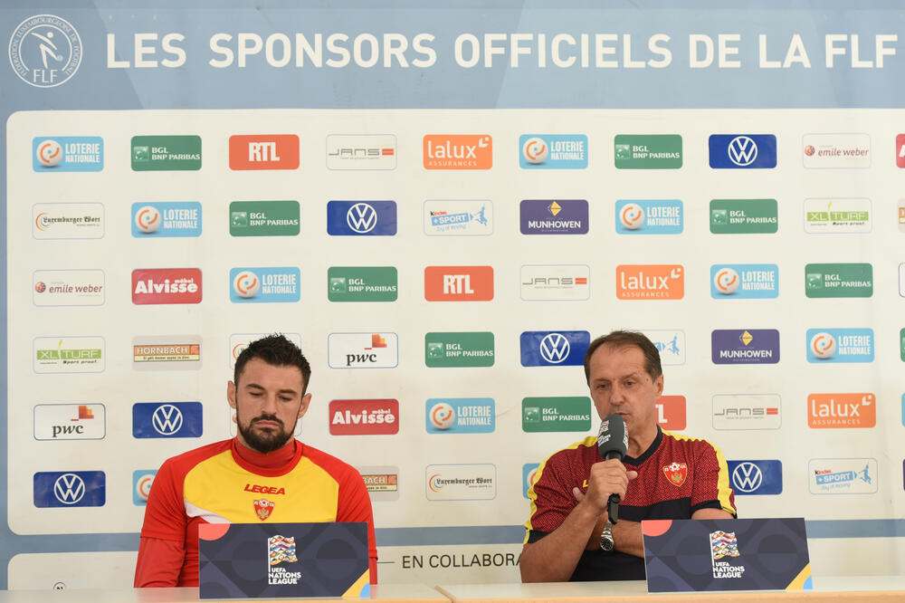 Mijatović i Hadžibegić na konferenciji za novinare u Luksemburgu, Foto: Savo Prelević