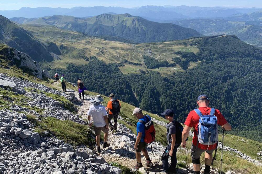 Sa geo-eko kampa na Sinjajevini, Foto: NVO “geo-eko Montenegro”