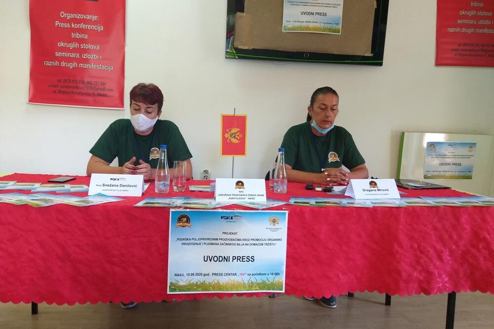 Sa konferencije za novinare, Foto: Svetlana Mandić