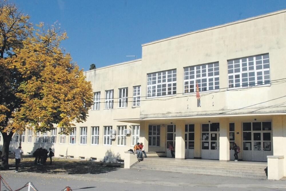 Vrtiću bile ustupljene dvije učionice u OŠ “Savo Pejanović”, Foto: Vesko Belojević