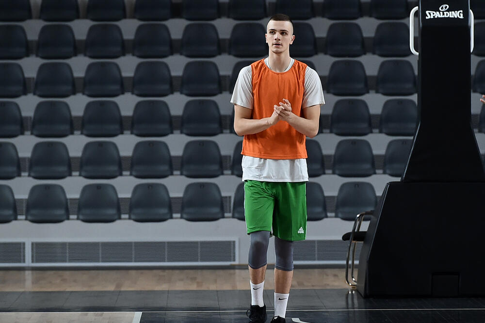 Simonović, Foto: KSCG/Saša Matić