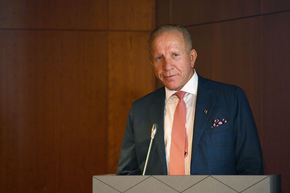 Pacoli, Foto: BETAPHOTO