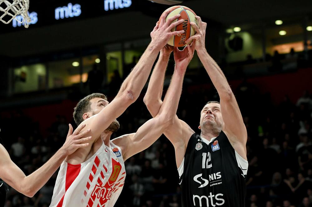 Sa utakmice Crvena zvezda - Partizan, Foto: BETAPHOTO