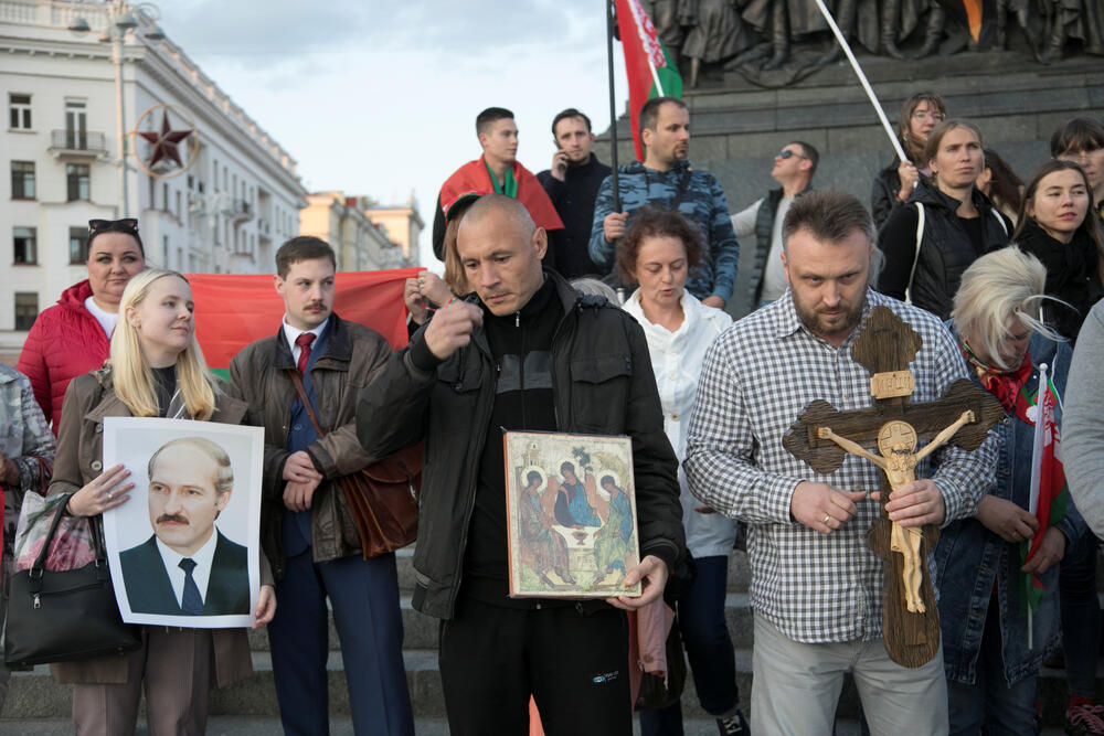 Lukašenkove pristalice u Minsu