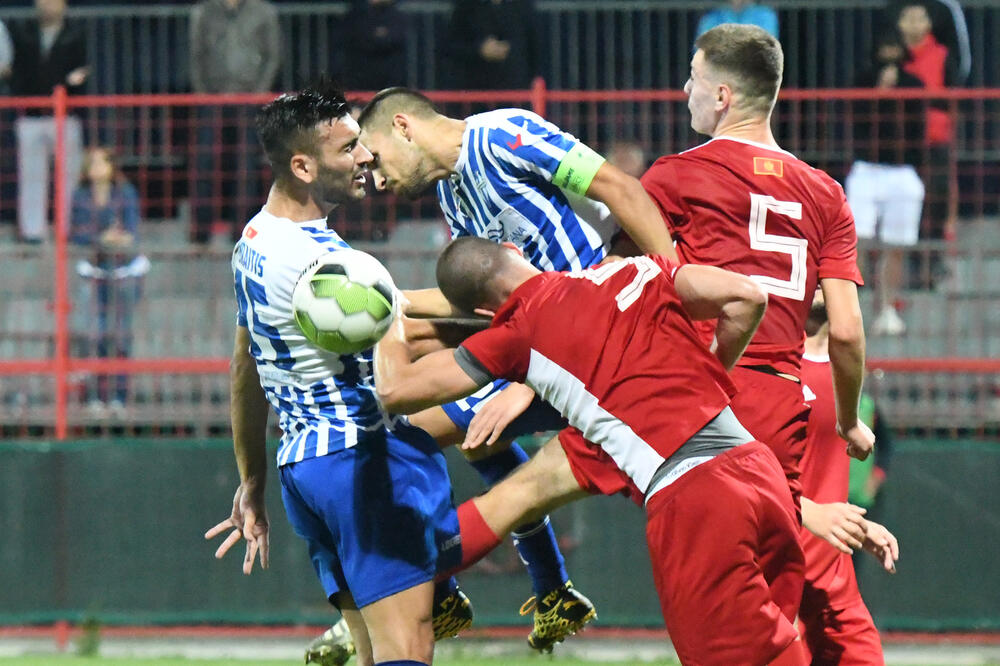 Sa junskog duela između OFK Titograda i Budućnosti, Foto: Savo Prelević