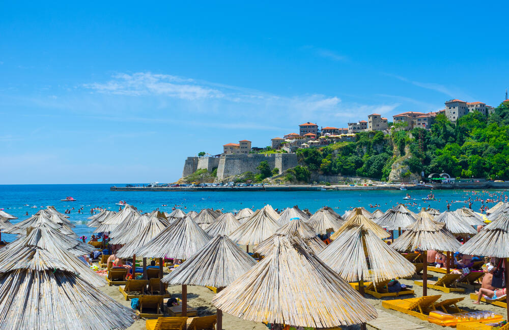 'mala plaza' or city beach