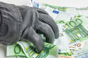 Podgorica: Jedna osoba osumnjičena za krađu novca iz kladionice i...