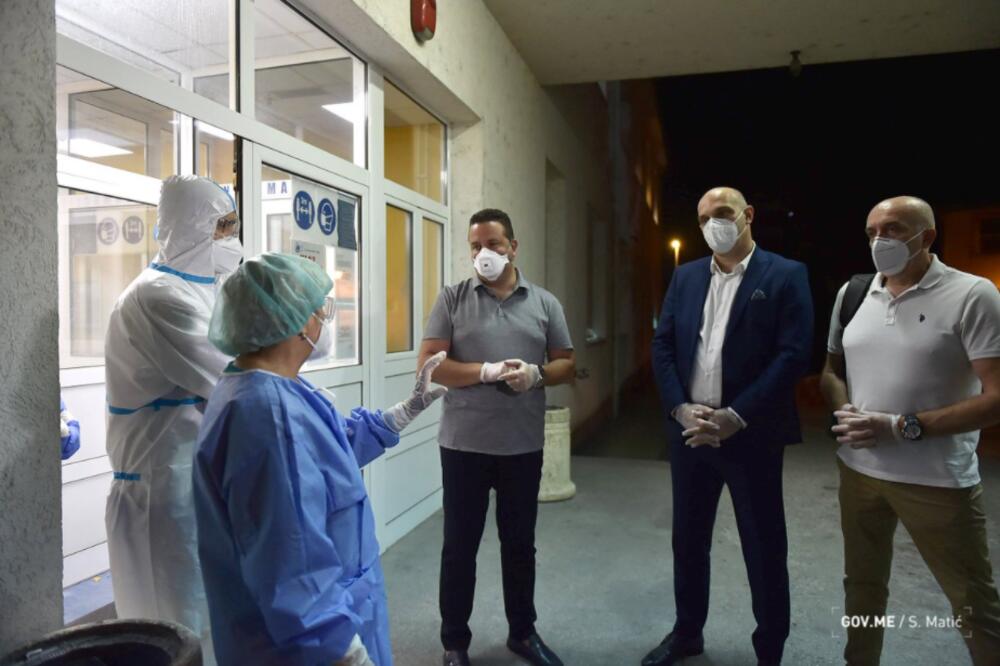 Krizni medicinski štab sinoć u Nikšiću, Foto: Gov.me/Saša Matić