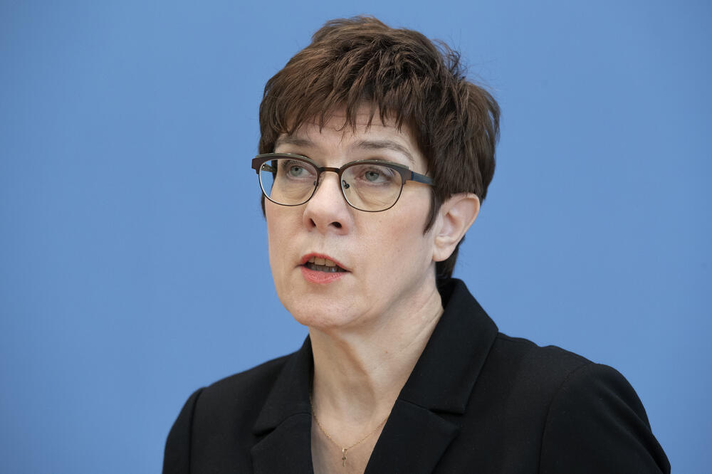 Ministarka odbrane Anegret Kramp-Karenbauer, Foto: AP Photo