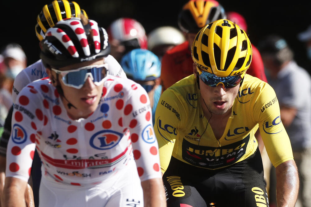 Tadej Pogačar i Primož Roglič na današnjoj etapi, Foto: Reuters