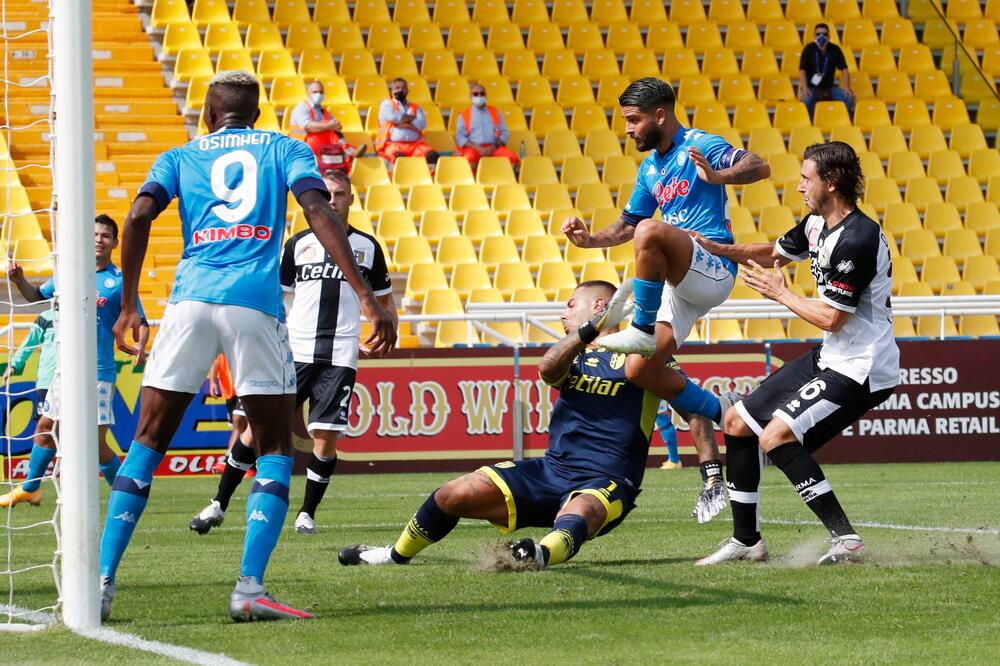 Insinje postiže drugi gol, Foto: Reuters