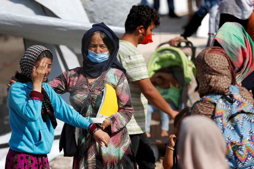 Migranti u novom privremenom kampu na ostrvu Lezbos u Grčkoj, Foto: Reuters