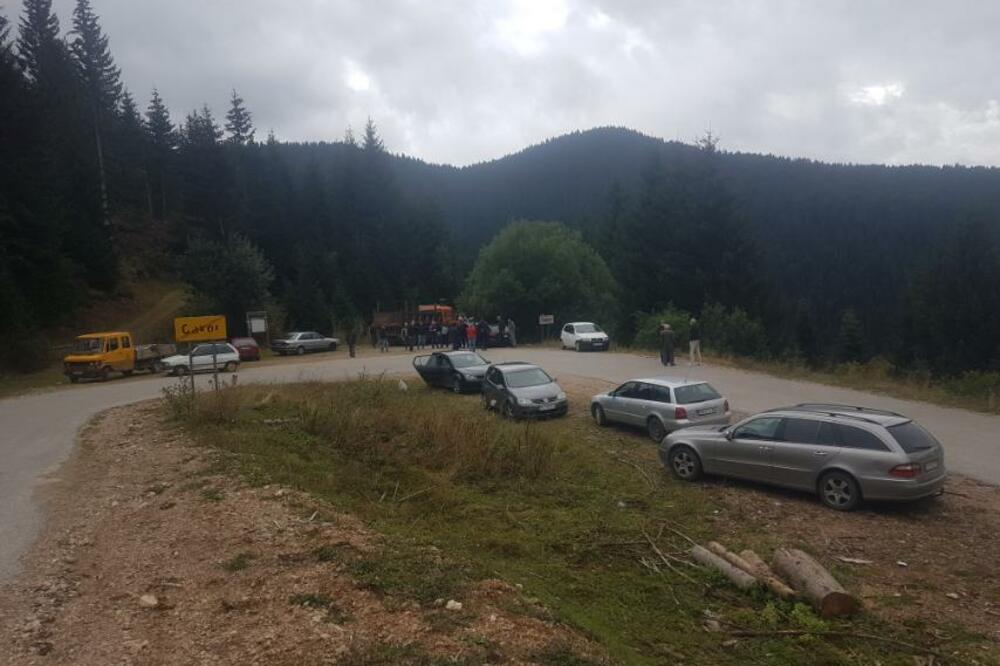 Sa blokade na Čakoru, Foto: Jadranka Ćetković