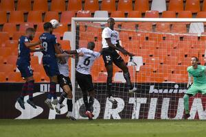 Ueski zaslužen bod na Mestalji, trijumf Sosijedada