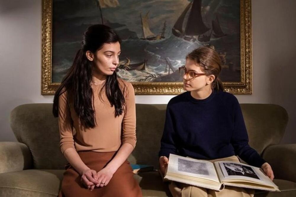 Elena i Lila su glavne junakinje serije “Moja genijalna prijateljica”, Foto: Alamy