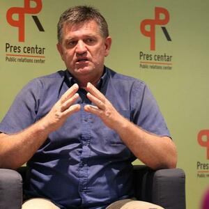 Dr Božidar Vujičić