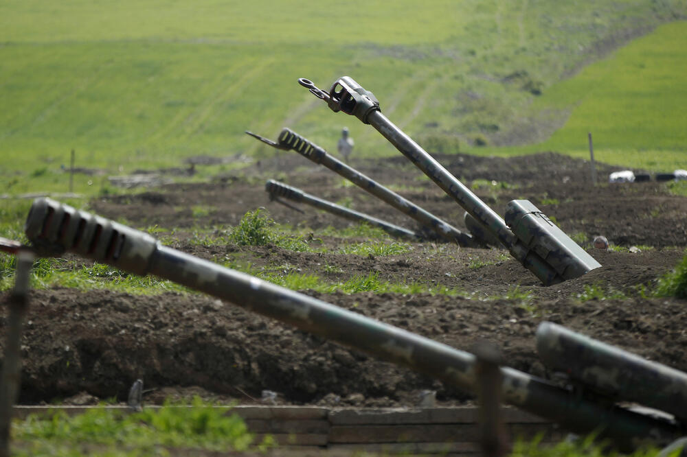 Jermenska artiljerija, Foto: REUTERS