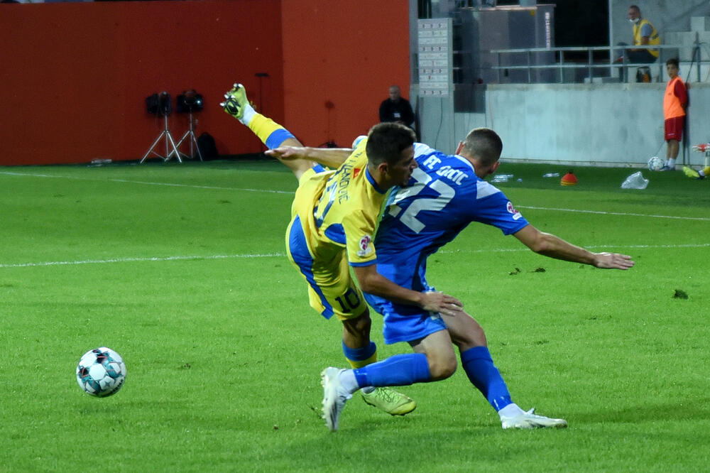 Detalj sa meča na "DG areni", Foto: Boris Pejović