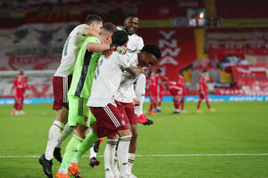 Arsenal slavio na "Enfildu", poznati parovi četvrtfinala