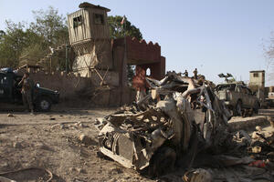 Najmanje 15 mrtvih u eksploziji kamiona-bombe u Avganistanu